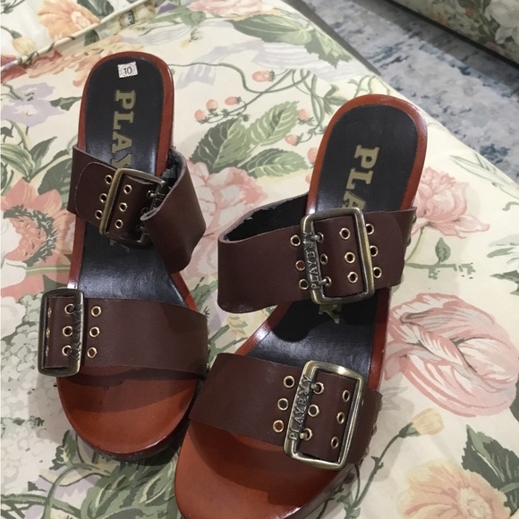 Playboy - Picture 2 of 6